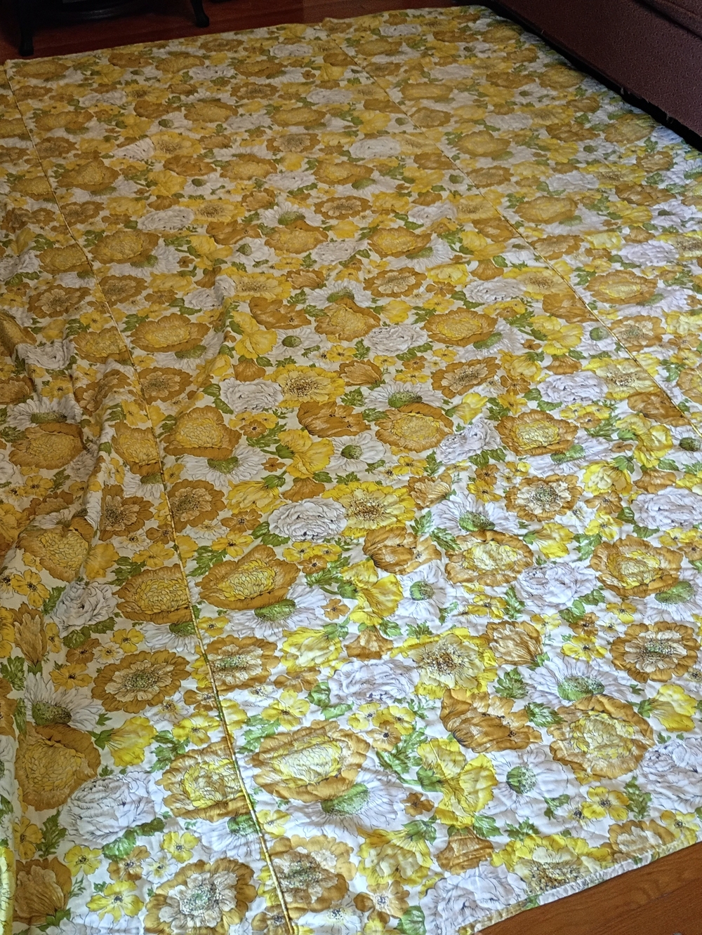 Vintage Twin Sized Yellow Floral Bedspread Vintage Blanket